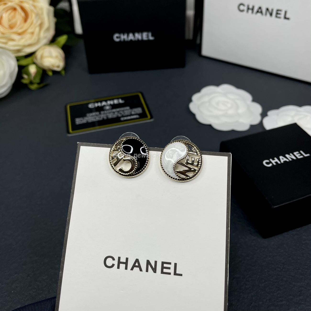 Chanel Cc Gold Earrings (15) - www.newkick.vip